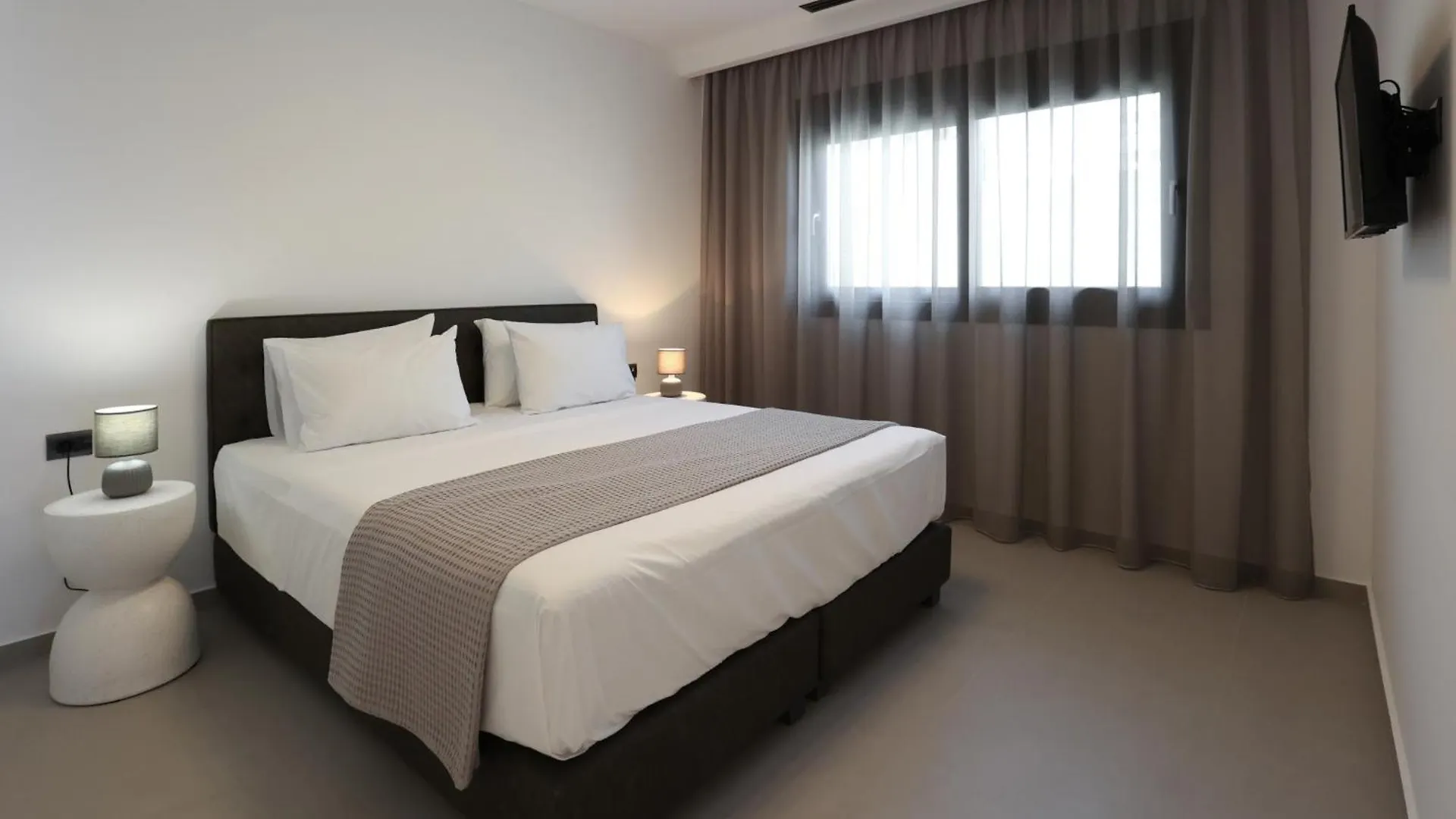 Holiday home Limi Deluxe Suites Kokkini Hani Greece